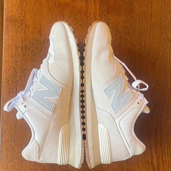 New Balance Women's 237 Shoes Size 8 - Picture 3 of 4